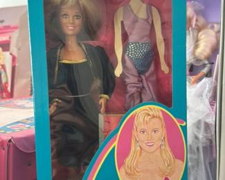 Vanna White Limited Edition Doll