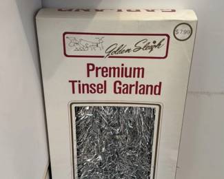 Golden Sleigh Premium Tinsel Garland