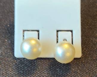 Pearl Stud Earrings