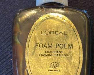 L'Oreal Foam Poem Luxuriant Foaming Bath Oil