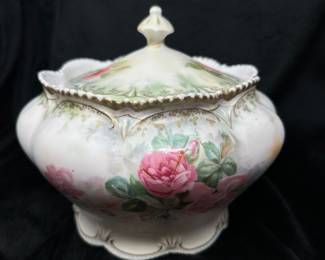 Covered Rose bowl w/lid (Prussia), 7"W x 7"H,  $12