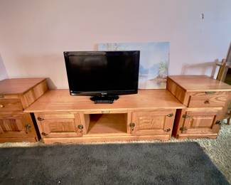 White Clad vintage solid oak ice box end table And tv stand