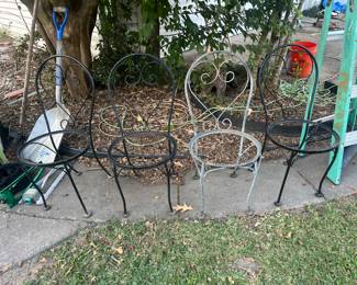 Set of 4 metal chairs, ladder