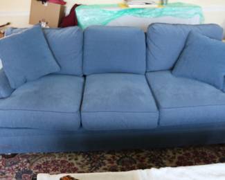 Very nice sofa (photo showing shadows)