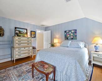 4 Piece bedroom suite: Stanley, Well-made, great condition. Distressed White Provincial. Queen Headboard, 5 drawer chest, 2 nightstands.