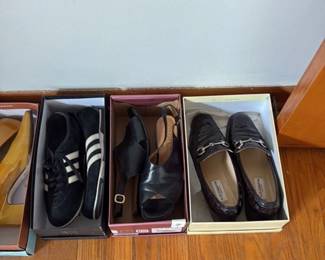 Assorted Women's Shoes