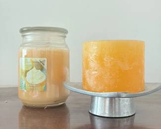 Yankee Candle "Vanilla" Scented Candle in Jar with Metal Holder