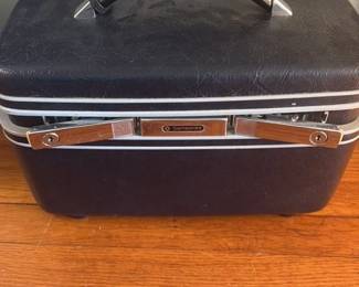 Samsonite Train Case