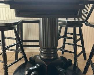 Round Pedestal Dining Table with Spindle Back Chairs