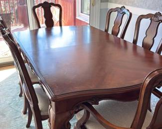 Antique Mahogany Dining Table and Chairs Set