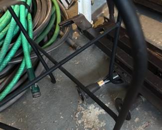 Wicker Top Side Table with Metal Base