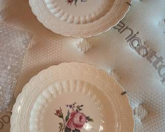 Royal Albert "Sweet Violets" Bone China Plates