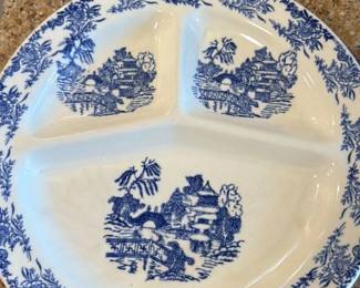 Blue Willow Divided Dinner Plate