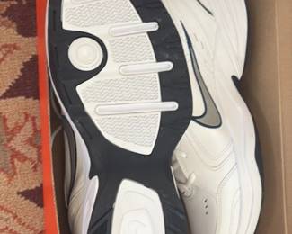 Nike Air Monarch IV Men's Training Shoes