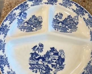 Blue Willow Divided Dinner Plate