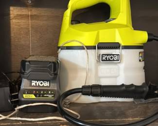 Ryobi 18V ONE+ Cordless 1 Gallon Chemical Sprayer