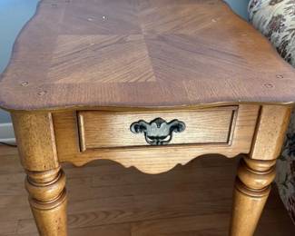 Oak End Table with Drawer
