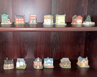 Pebbles Inc, The Harmony Grove Collection mini house figures