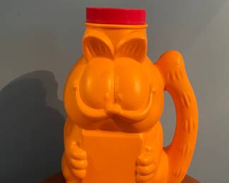 Vtg Garfield container