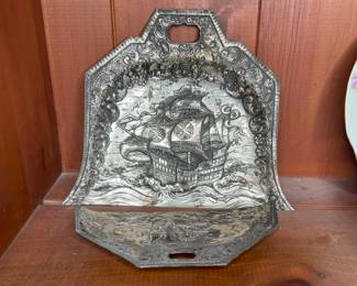 Vtg silver-plated crumb Catcher