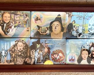 Framed Wizard Of Oz plates, The Bradford Exchange vtg
