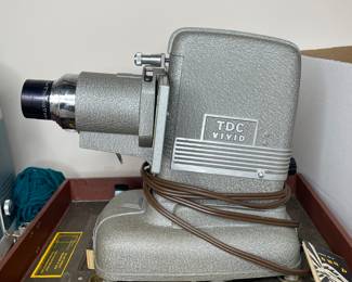 TDC Vivid slide projector Vintage