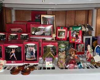 Vtg Hallmark ornaments 