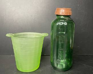 vintage Anchor Hocking green glass water bottle & Frigidaire "Icerver"uranium glass ice bucket