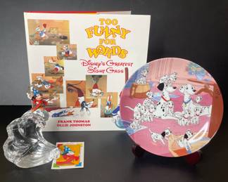 Walt Disney vintage collectors plate 101 Dalmatians & Mickey Mouse crystal figurine Franklin Mint