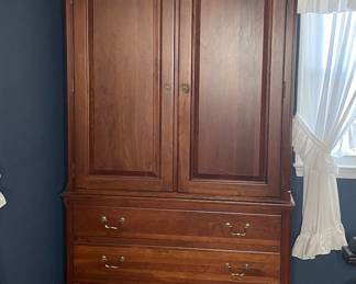 Ethan Allen Armoir/TV cabinet