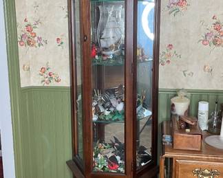 Curio cabinet