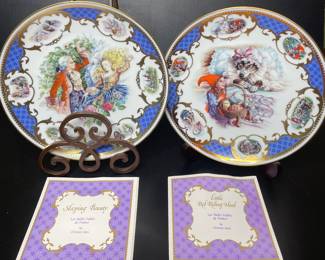 Limoges France porcelain collector's plate from the "Les Belles Fables de France" vtg