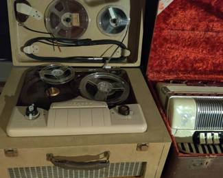 reel to reel player