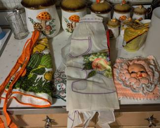 Sears Merry Mushroom canister set and apron