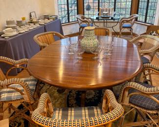 Kitchen Table - 8 Armchairs (Total)