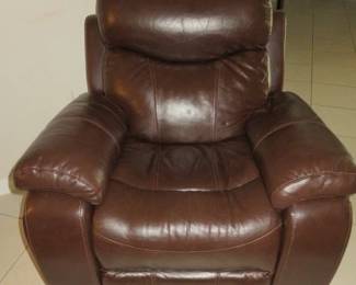 Oversize Brown Faux Leather Recliner