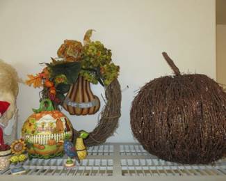 Large Lighted Vine Pumpkin, Give Thanks Autumn Wreath