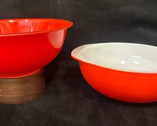 Pyrex Poppy Red 165 Promotional and Red Pyrex Bowl With Clear Base