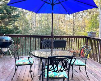 Outdoor patio furniture 