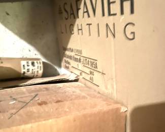 Boxed lighting fixtures 