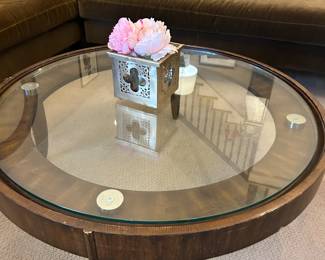 Round glass coffee table 
