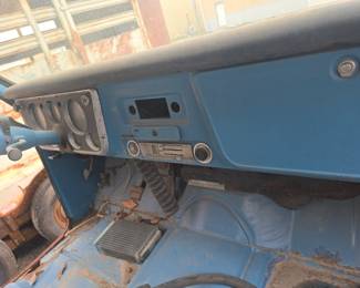 1971 K20  factory 4 wheel drive with complete suspension lift