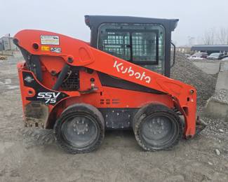 2022 Kubota SSV75  Skid Steer WITH 2 SPEED