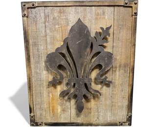 179 RusticWoodPanelWallArtwMetalFleurDeLis