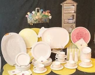 Cheery Summer Dining