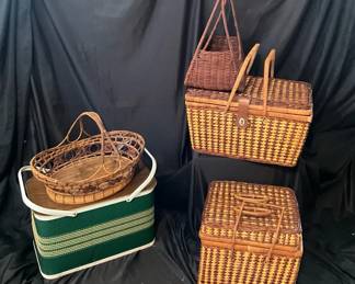 Redmon Basket And Friends