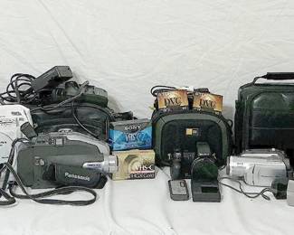 Digital Cameras And Camera Cases