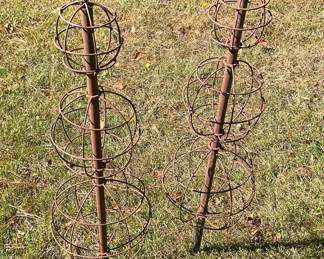 SpiredTop Spherical Vine Poles