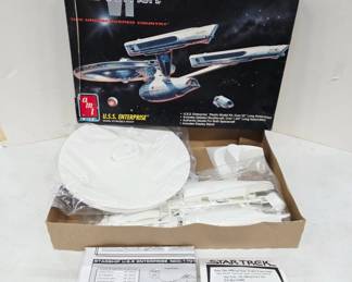 AMT Star Trek VI USS Enterprise Model Kit