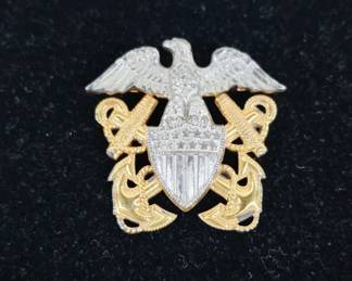 	US Navy Officer Cap Badge Insignia